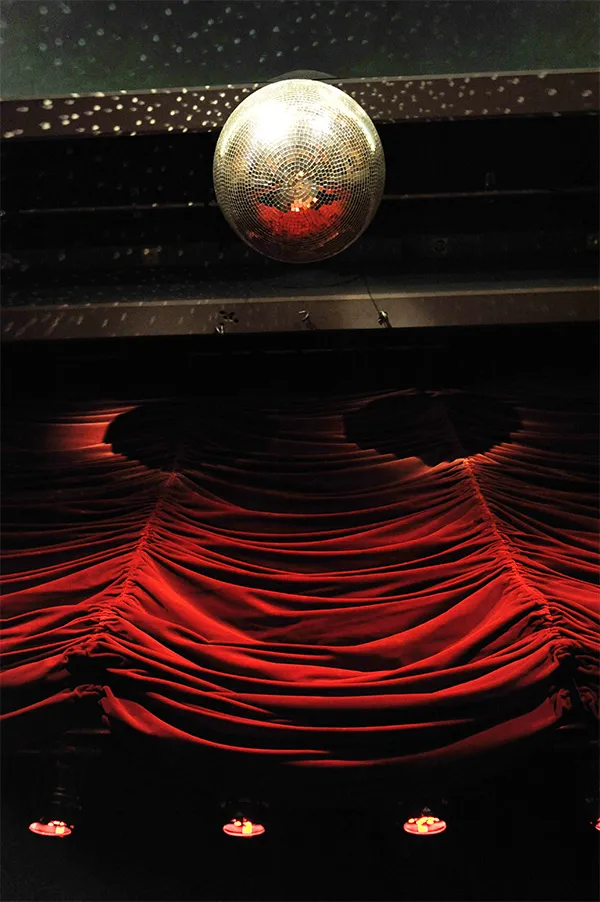 DER FÖRDERVEREIN FÜR DAS SENFTÖPFCHEN-THEATER E.V.